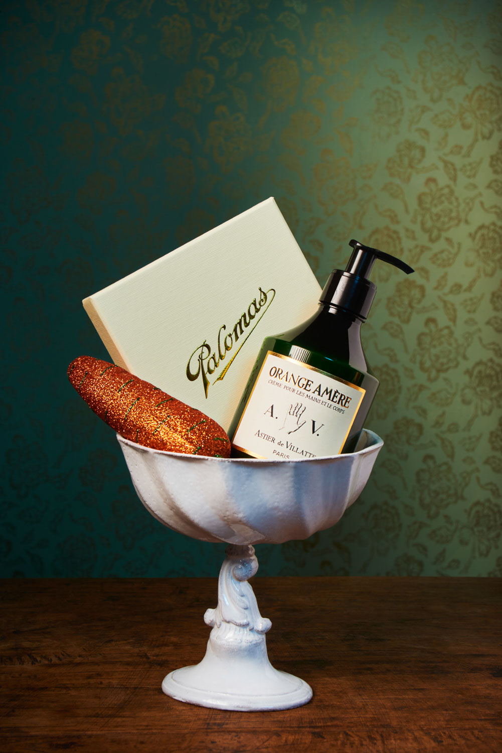 Astier de Villatte Noël, still life photography by Emmanuel Pineau