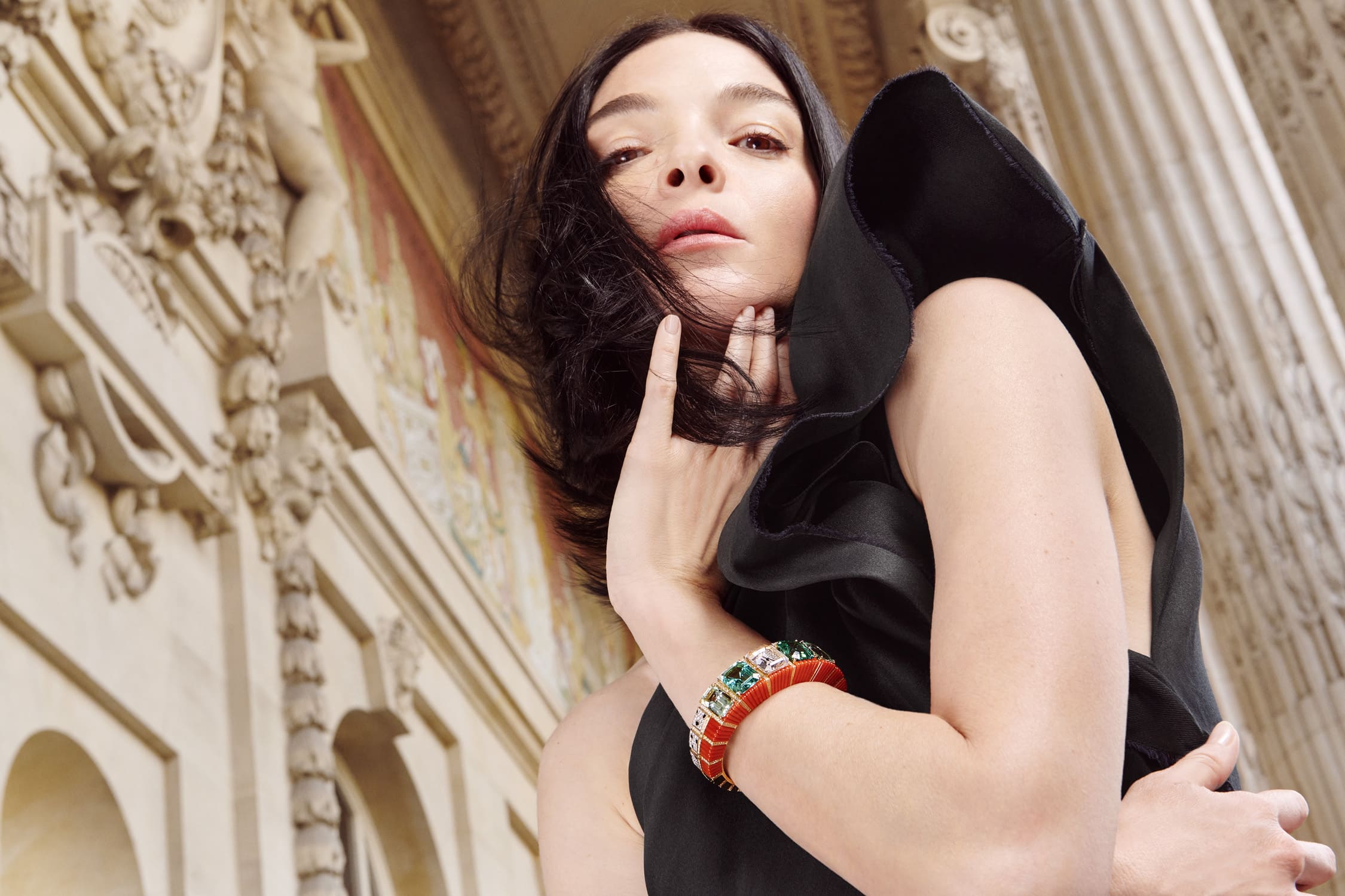 Mariacarla Boscono wearing Cartier jewelry, photography by Sophie Delaporte