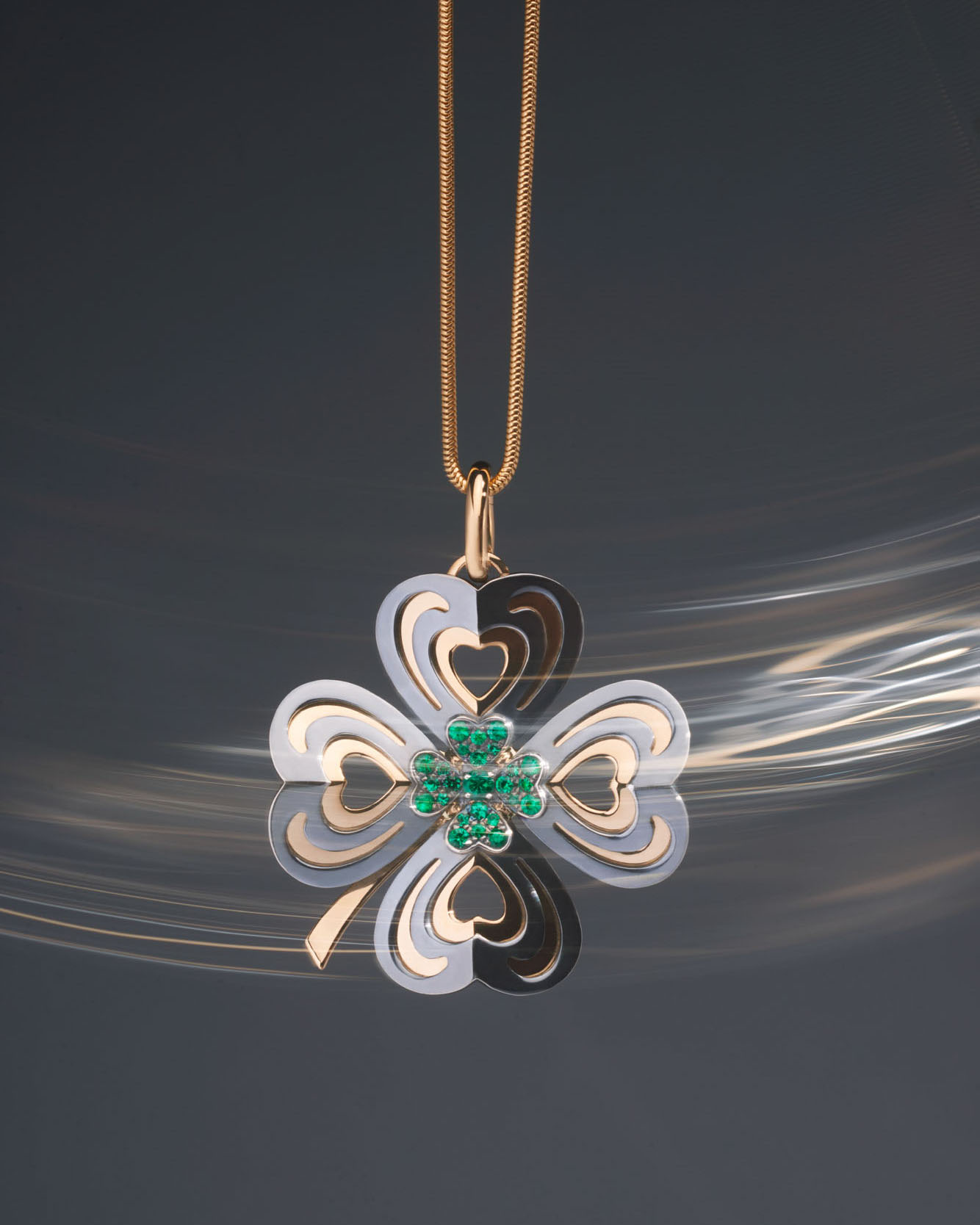 Elie Top jewelry, still life photography by Emmanuel Pineau