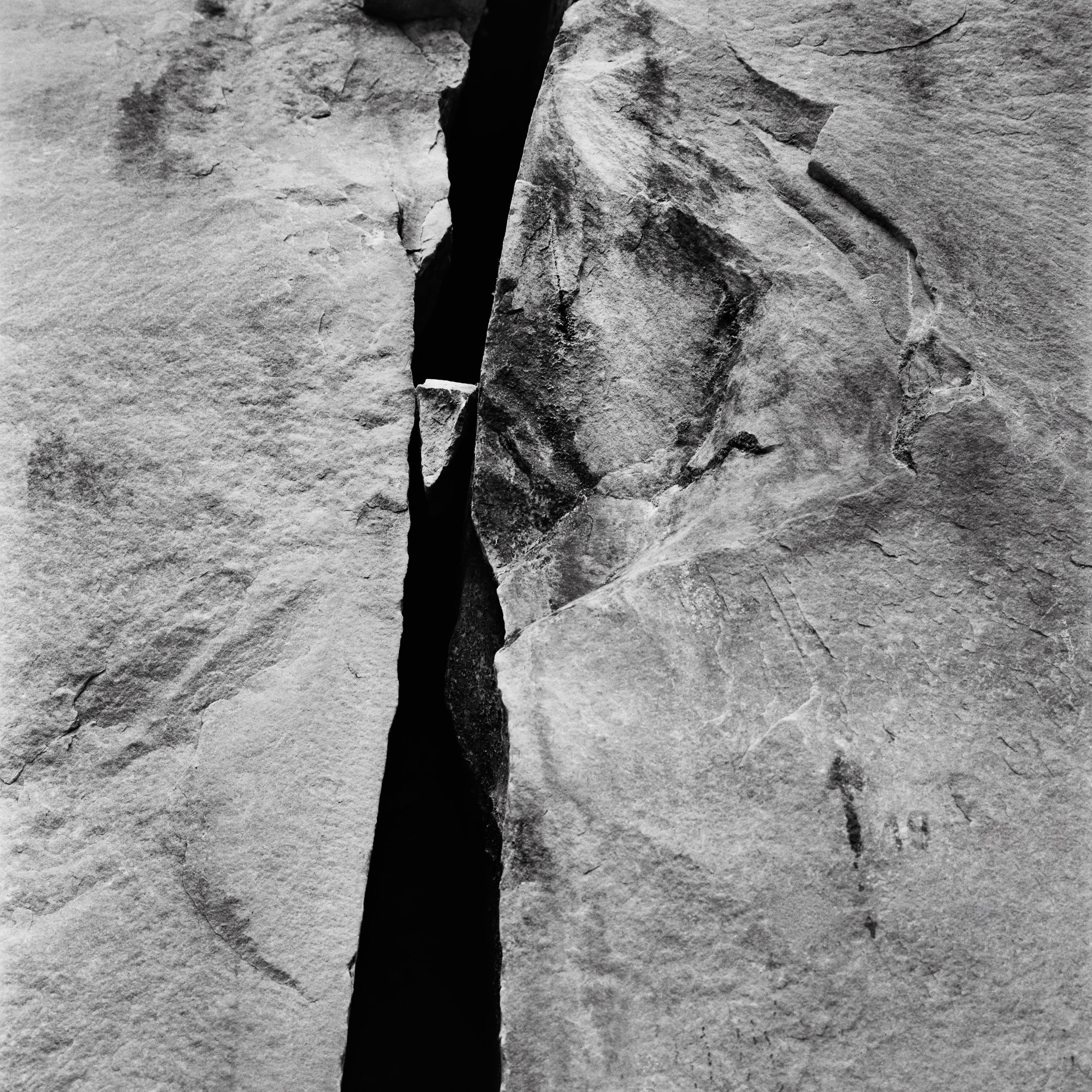 black and white analog photography of rocks in nothern Brittany, from the series solid as a rock by Emmanuel Pineau