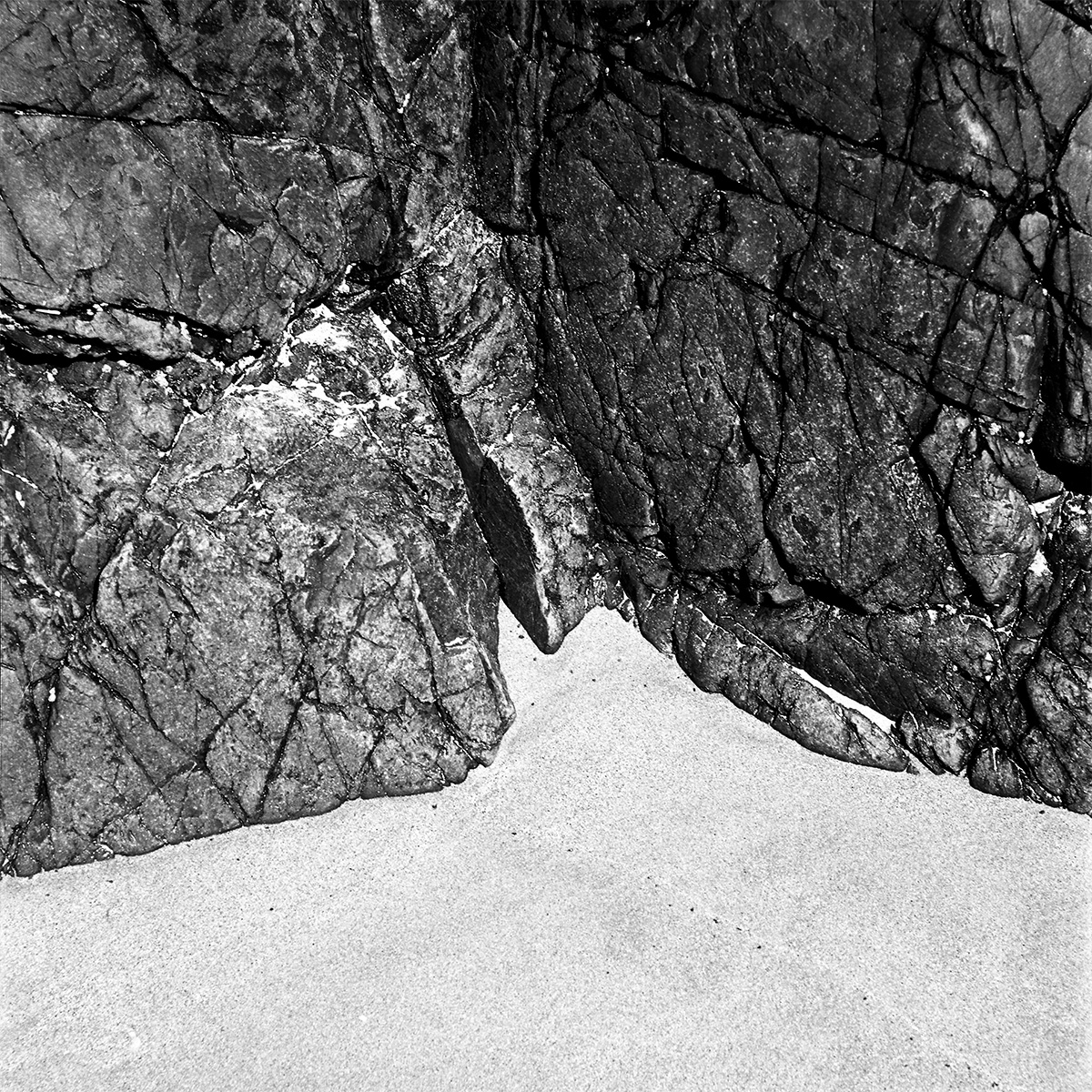 Rocks on brittany's beach by Emmanuel Pineau